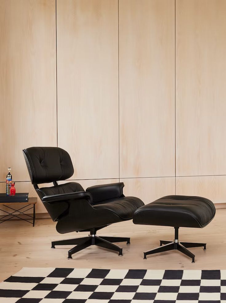 The Enduring Charm of Mid-Century Modern Furniture